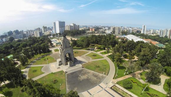 Comerciantes que ocupan Campo de Marte tienen plazo para retirarse hasta  mañana | LIMA | EL COMERCIO PERÚ